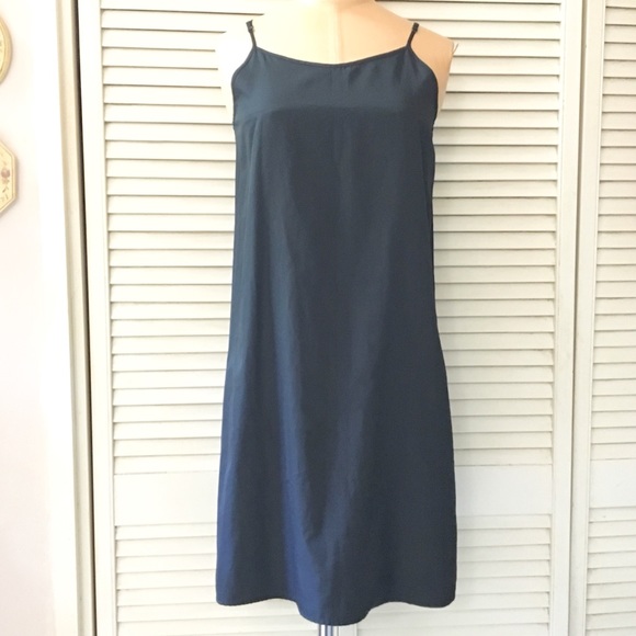 GAP Dresses & Skirts - GAP Women’s Shift Slip Dress